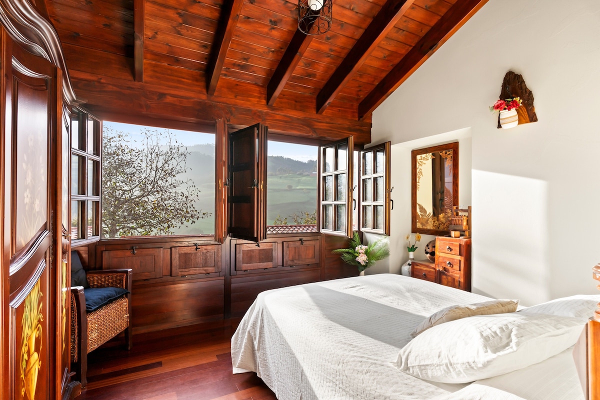 Country House 'La Casina Del Fresnu'