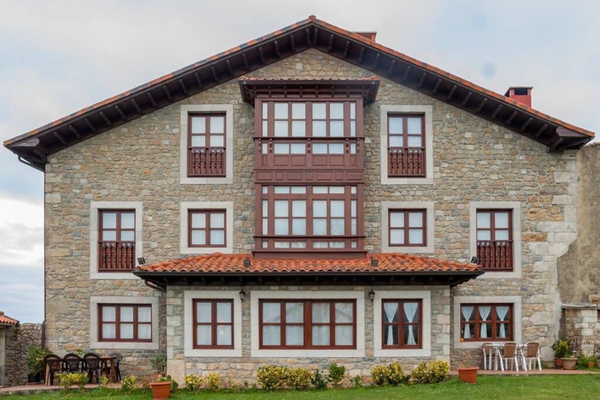 La Casona de la Bisa en Villanueva de Colombres